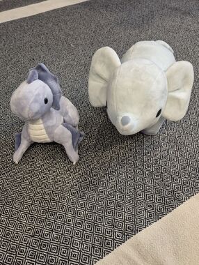 Bellzi Plush Elephant And Dragon